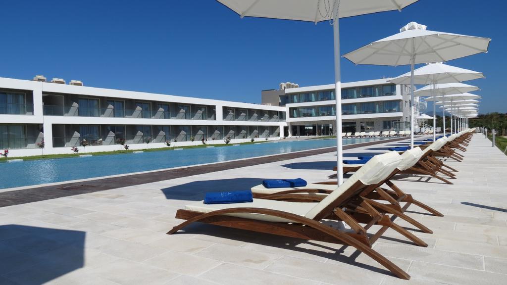 Buca Beach Resort Messíni Esterno foto